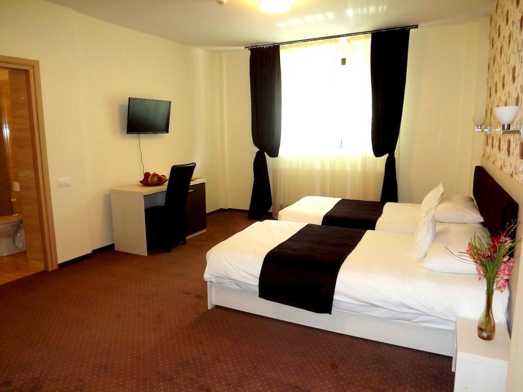 West Plaza Residence Bucarest Habitación foto